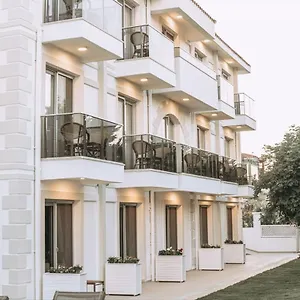 https://venezia-alacati.aegeanhotels.net